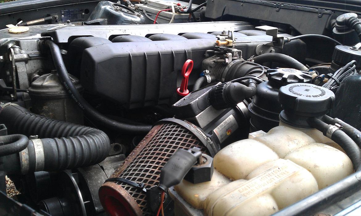 BMW 325i 24v Touring  SOLGT billede 9