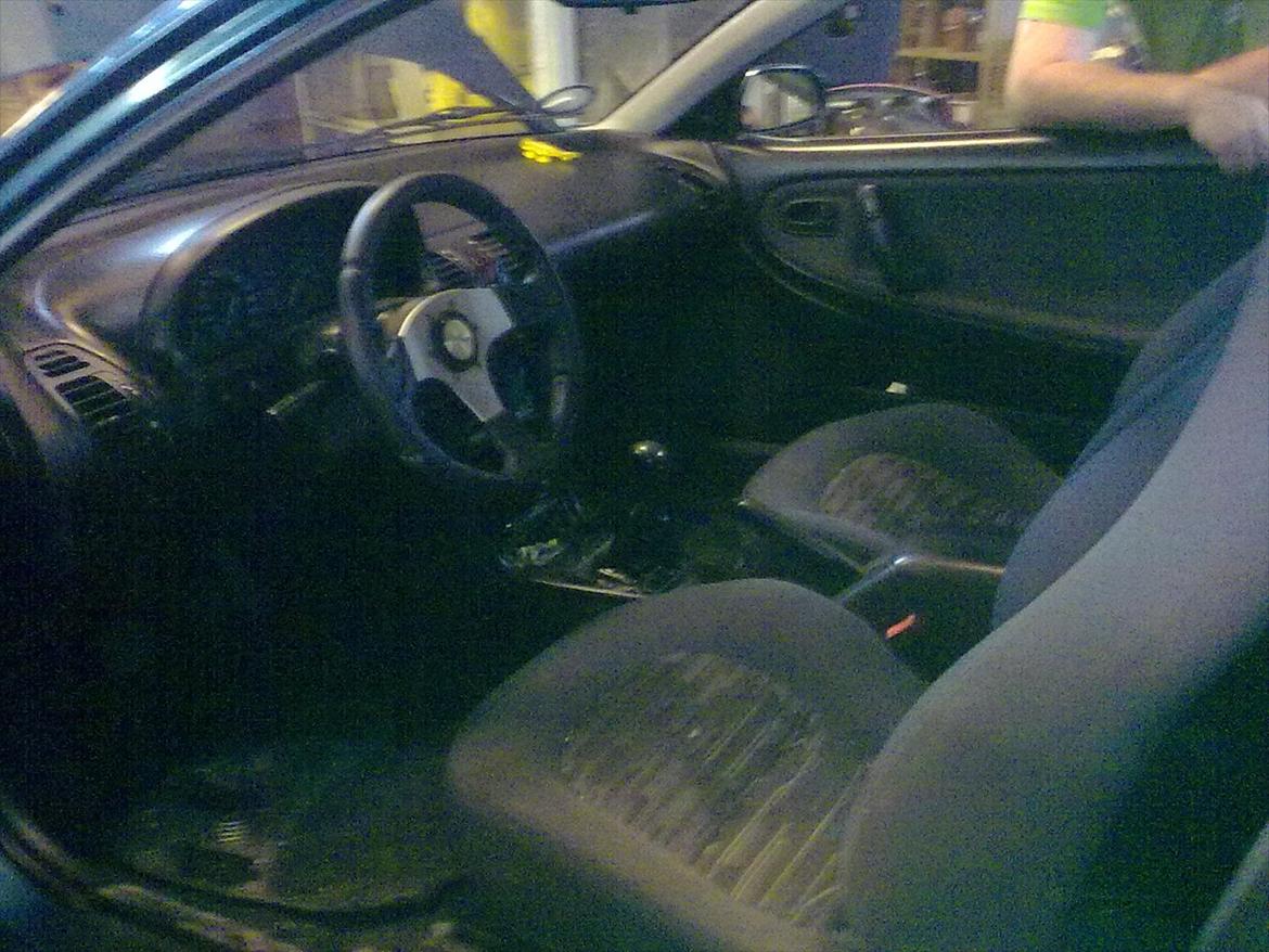 Mazda Mx3 - Før den blev malet! billede 8