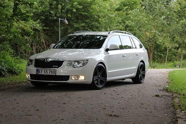 Skoda SuperB Combi Greenline billede 2