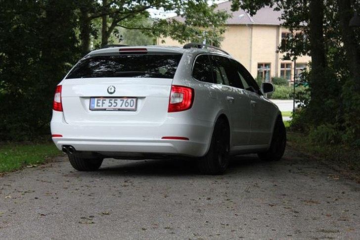 Skoda SuperB Combi Greenline billede 11