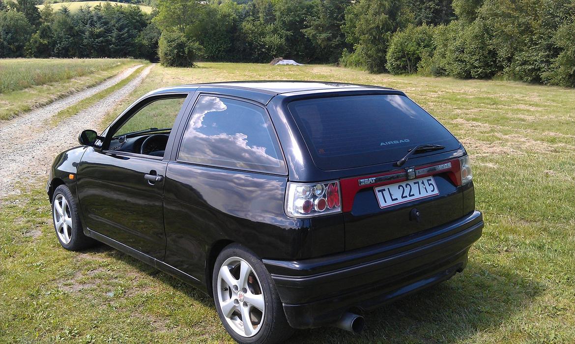 Seat Ibiza 1,6i - Godt skud af vinterfælgene billede 6