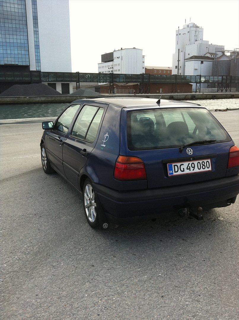 VW Golf 1.8 billede 2
