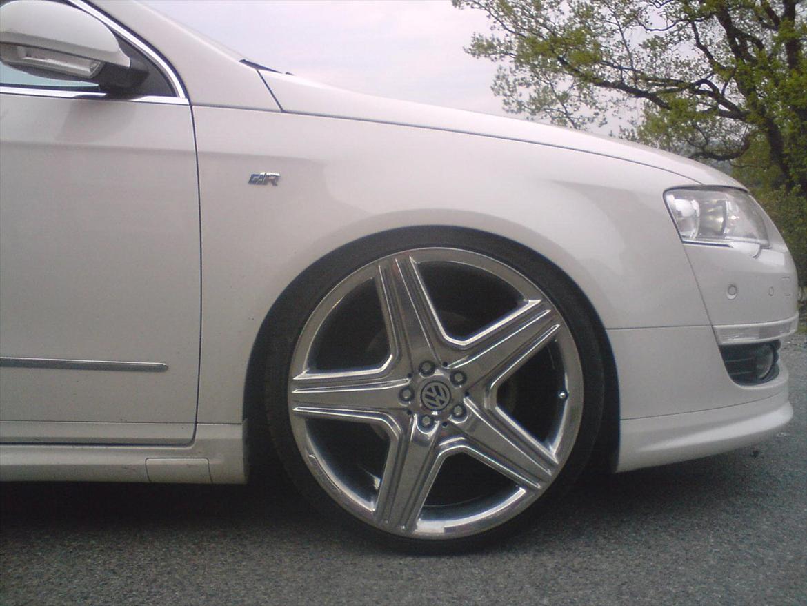 VW Passat R-line 4 motion billede 4