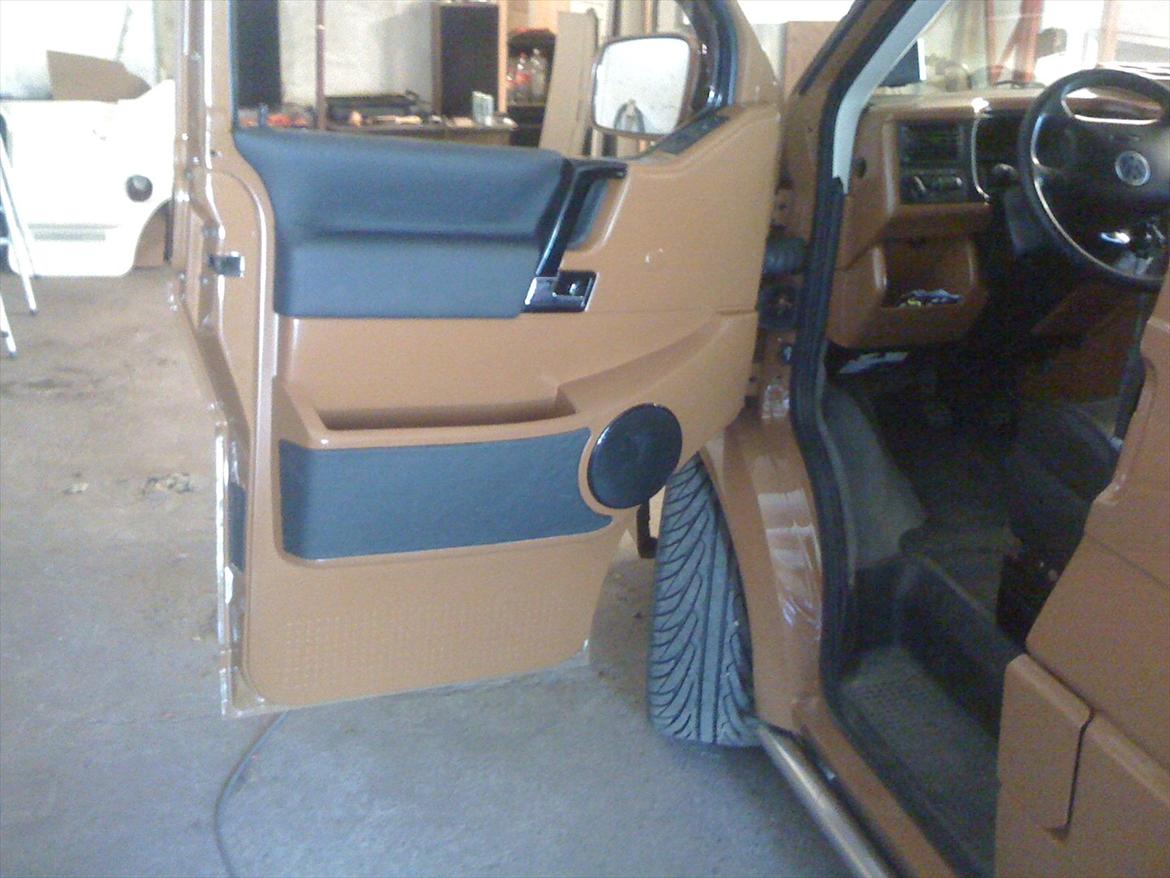 VW transvelle    "SOLGT" billede 2