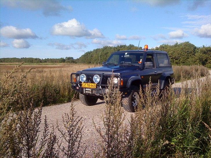 Nissan patrol GR Pickup byttet billede 1