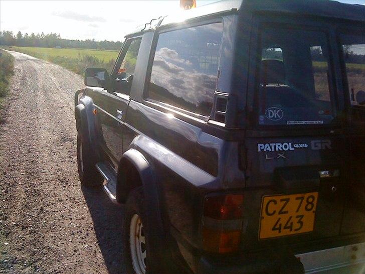 Nissan patrol GR Pickup byttet billede 4