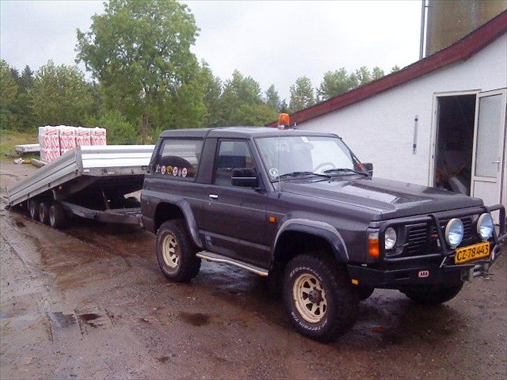 Nissan patrol GR Pickup byttet billede 6