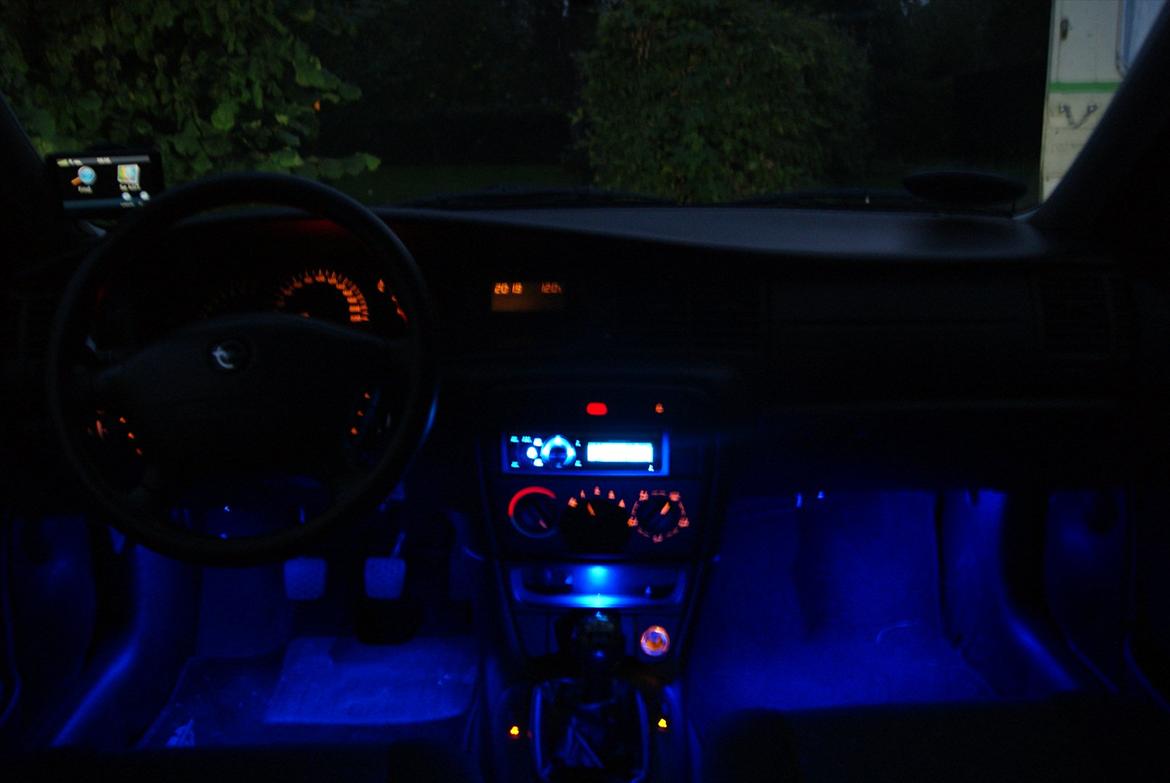 Opel Vectra B 1,8 (Solgt) billede 15