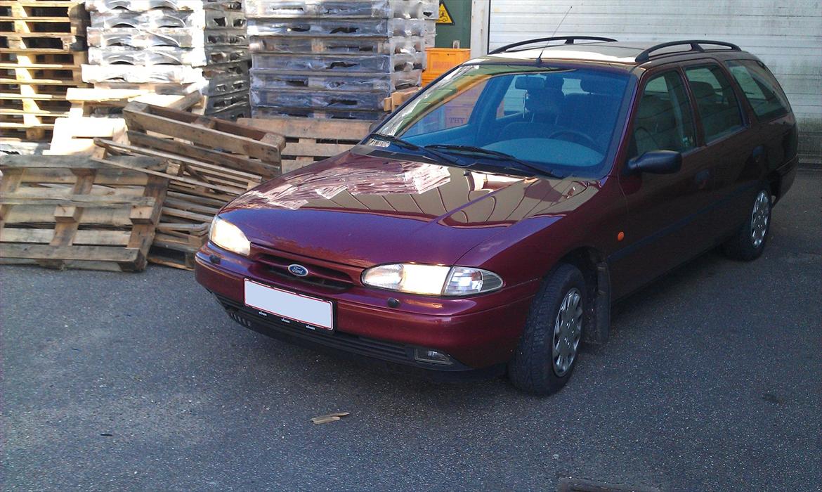 Ford Mondeo mk. 1 stationcar billede 3