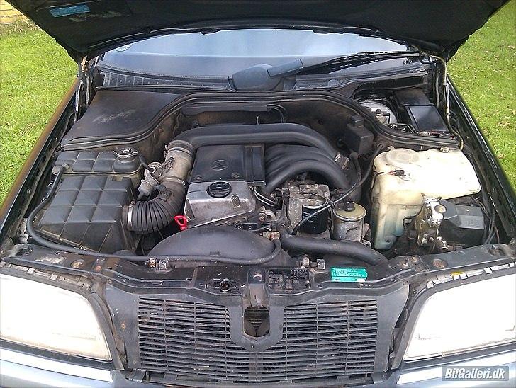 Mercedes Benz C250D -Solgt- billede 6