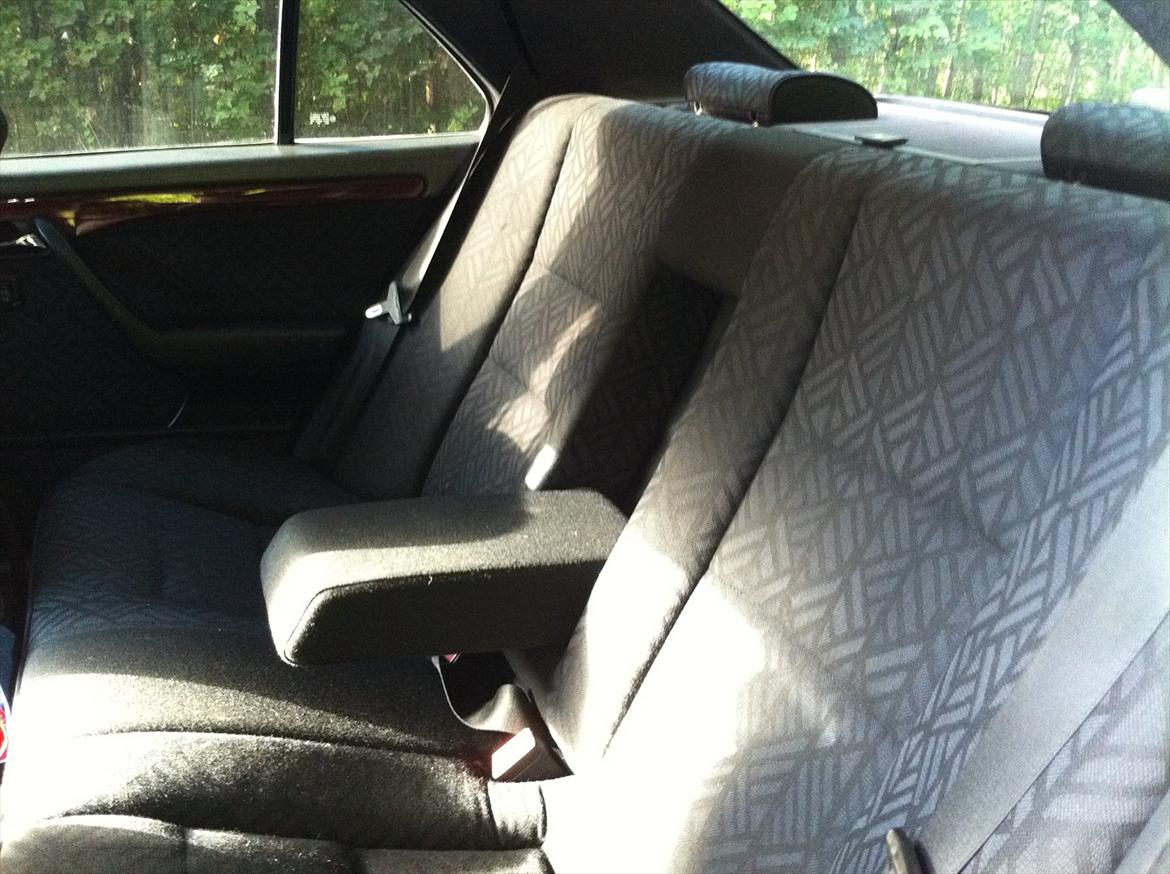 Mercedes Benz C250D -Solgt- billede 12