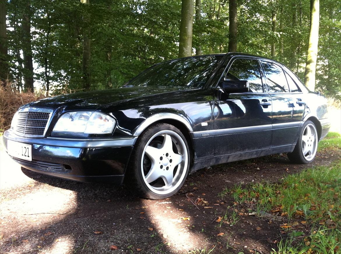 Mercedes Benz C250D -Solgt- billede 13