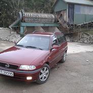 Opel Astra f 1.6 Club (SOLGT)