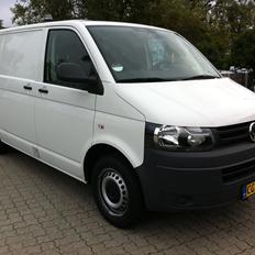 VW Transporter T5b