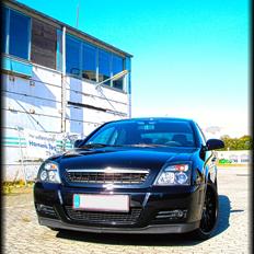 Opel Vectra C 2.2 DTi GTS