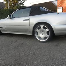 Mercedes Benz 500SL Cabriolet