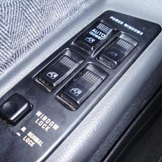 Mitsubishi Galant 1.8 glsi(Skrottet pga bagtøj røg af:-)