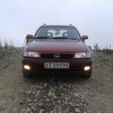 Opel Astra f 1.6 Club (SOLGT)