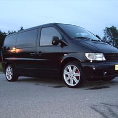 Mercedes Benz vito