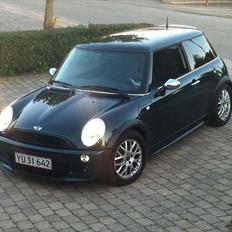 Mini cooper one 1.6