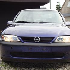 Opel vectra B 1.6 16v