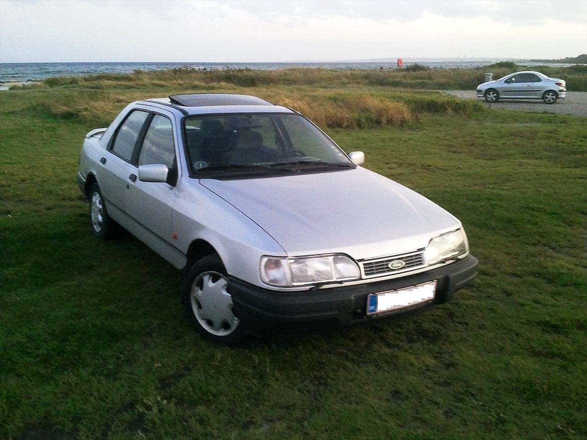 Ford Sierra 2,0 GLX billede 1