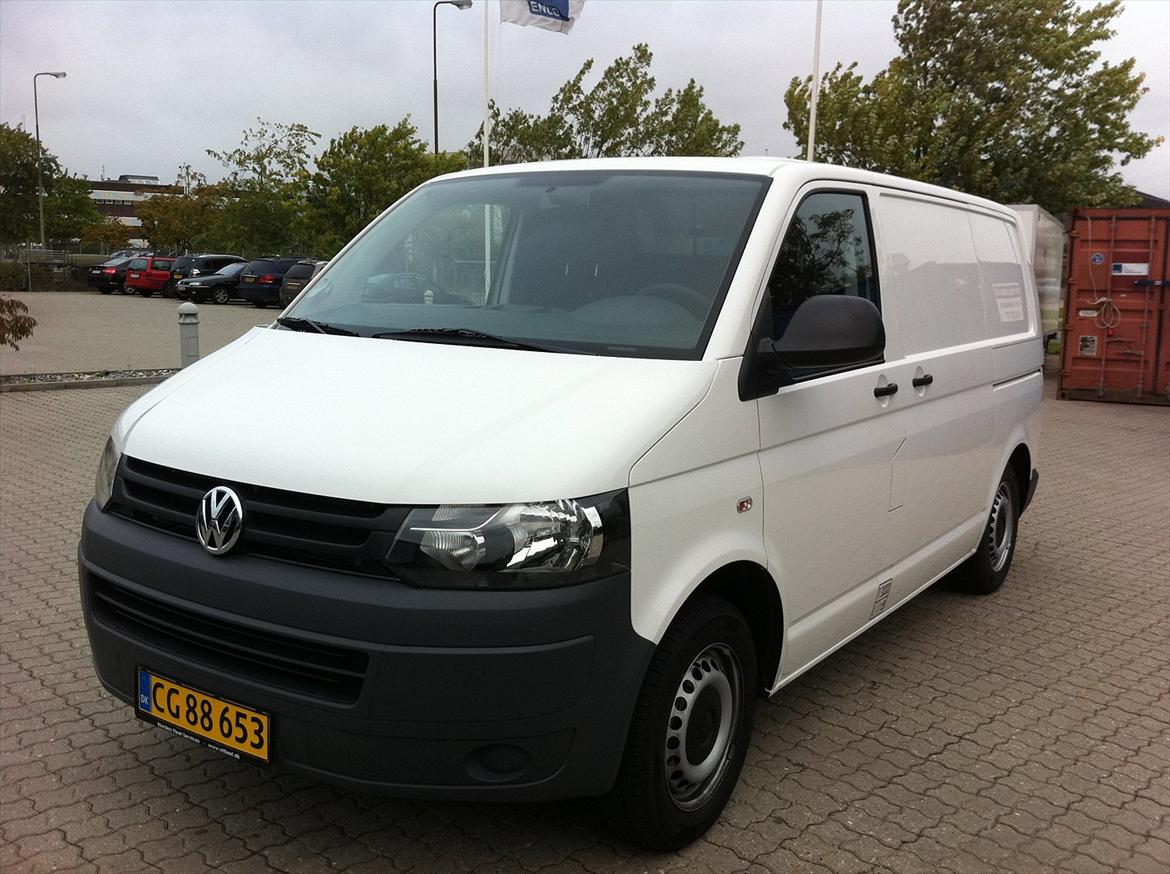 VW Transporter T5b billede 2