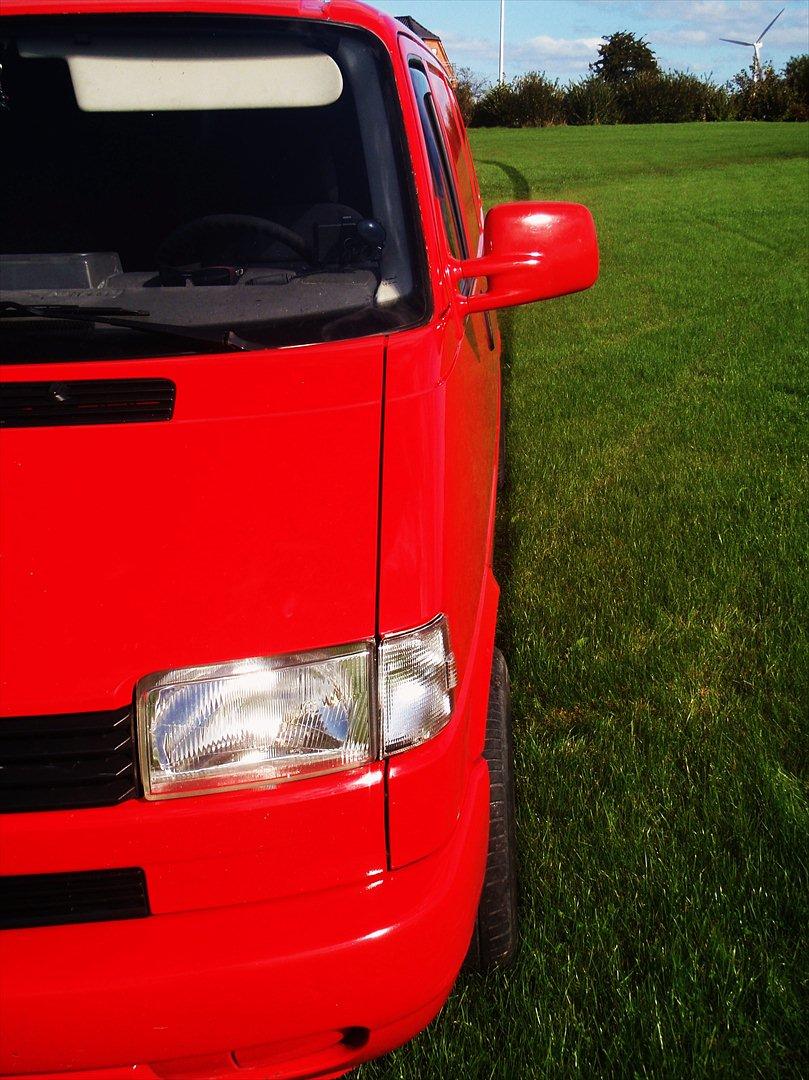 VW Transporter 2,4D billede 1