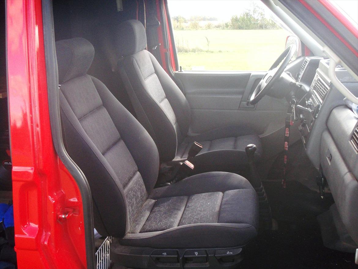 VW Transporter 2,4D billede 16