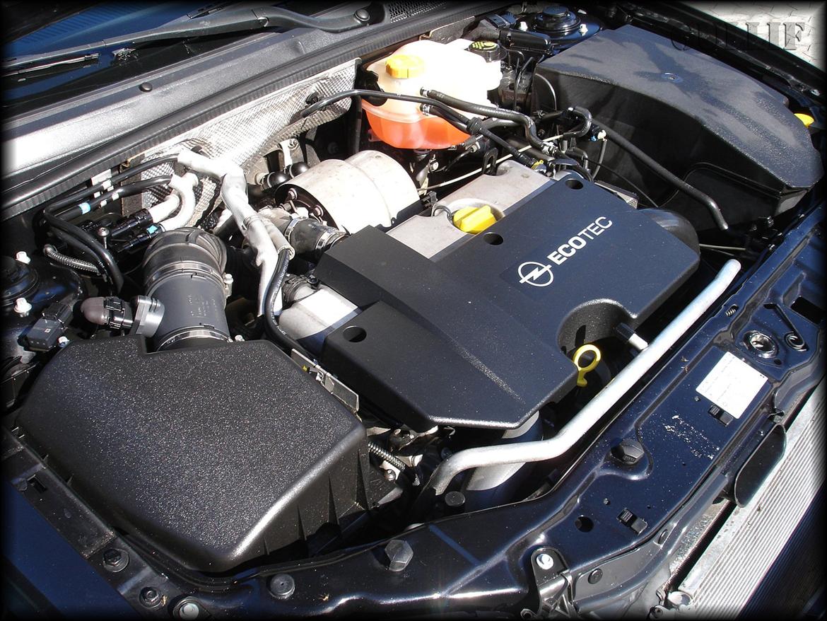 Opel Vectra C 2.2 DTi GTS - Das kraftwerk billede 7