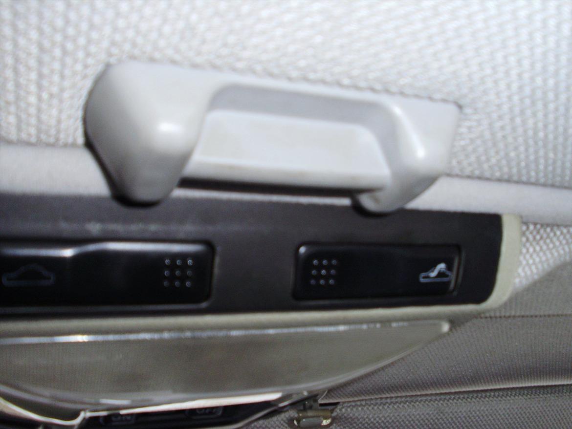 Mitsubishi Galant 1.8 glsi(Skrottet pga bagtøj røg af:-) - 2 vejs elsoltag billede 5