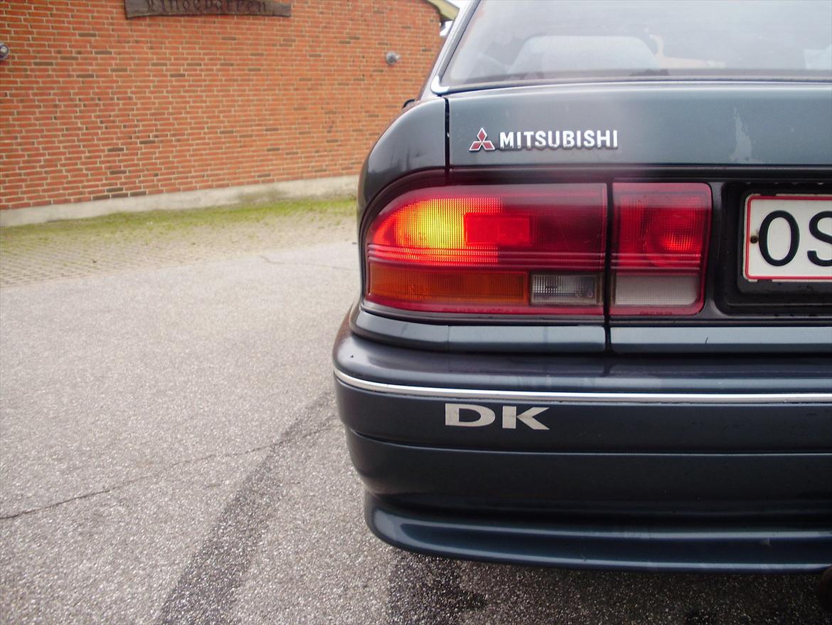 Mitsubishi Galant 1.8 glsi(Skrottet pga bagtøj røg af:-) billede 10