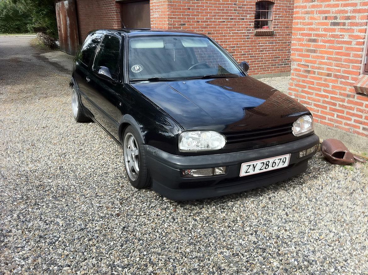 VW Golf 3 1.8 ~SOLGT~ billede 2