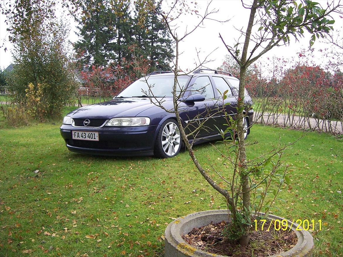 Opel vectra b wagon DØD. billede 1