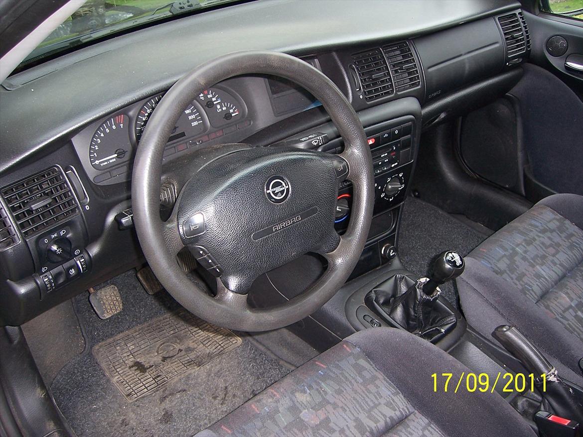 Opel vectra b wagon DØD. billede 8