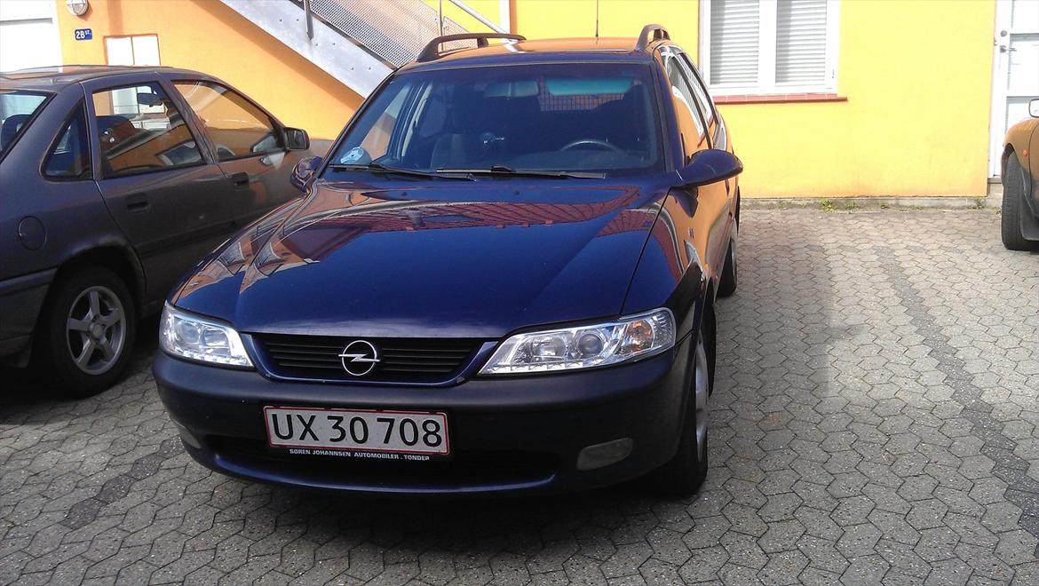 Opel Vectra B billede 1