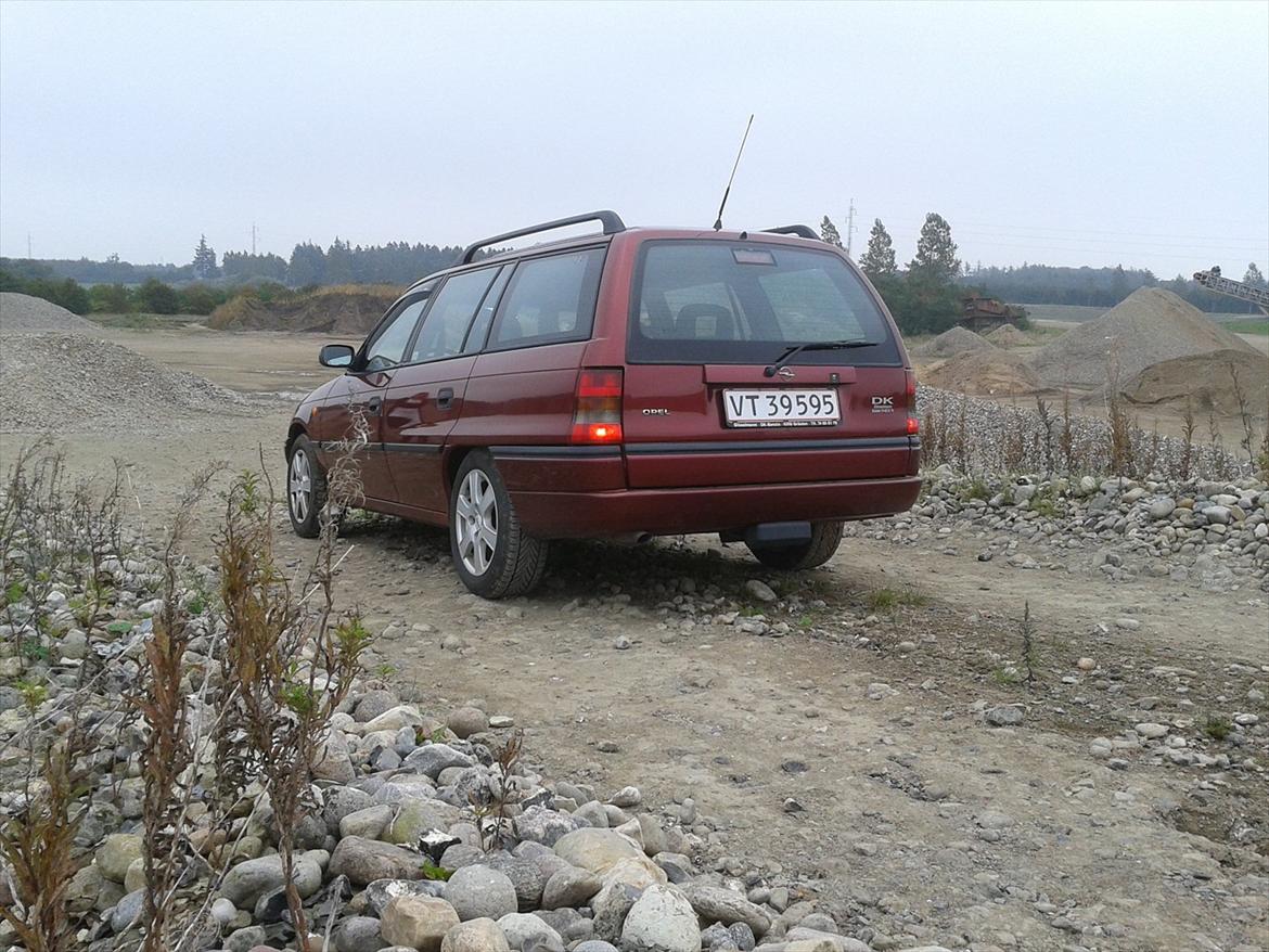 Opel Astra f 1.6 Club (SOLGT) billede 7