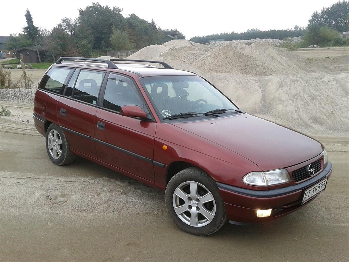 Opel Astra f 1.6 Club (SOLGT) billede 12