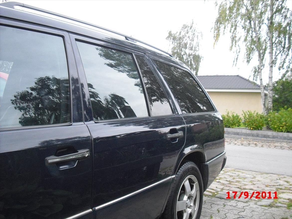 Mercedes Benz E 250 TD (Touring Diesel) billede 4