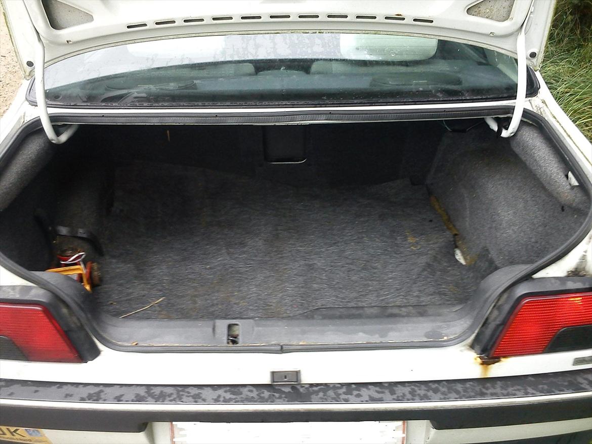 Peugeot 405 solgt billede 7