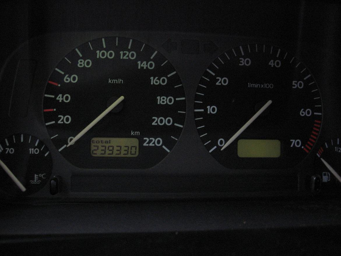 VW Vento 1,8 90HK SOLGT! billede 6