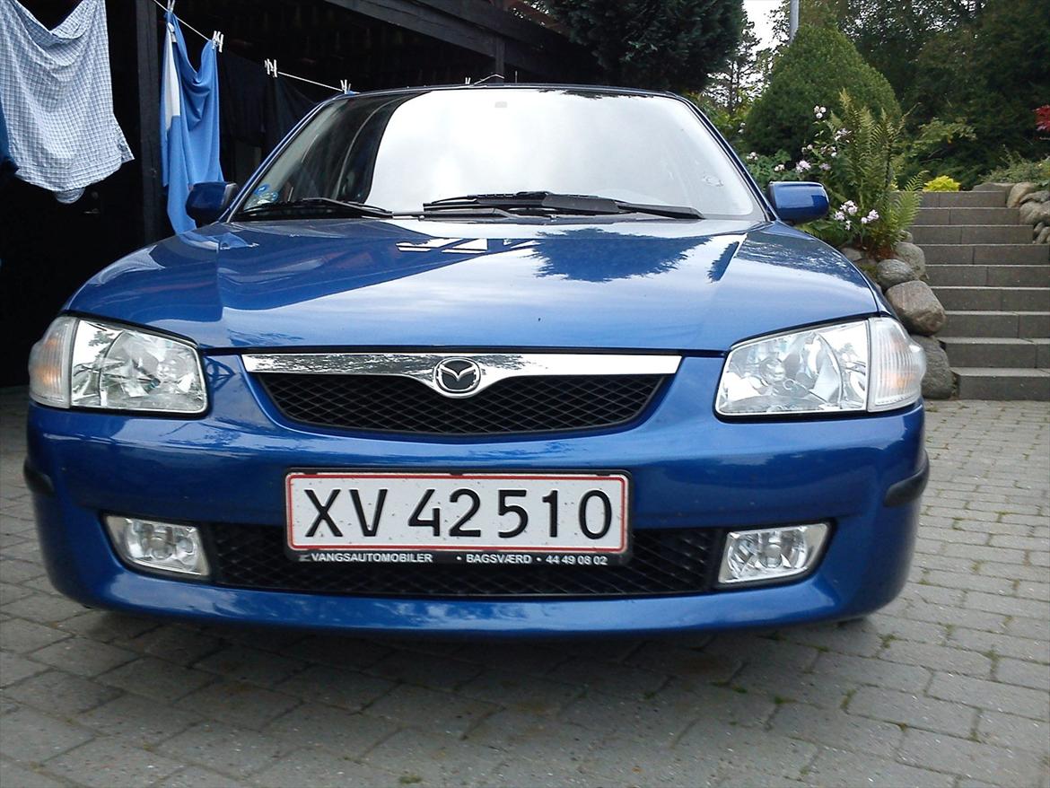 Mazda 323F SLX 1,8i "SOLGT" billede 10