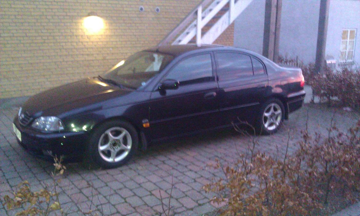 Toyota Avensis billede 4