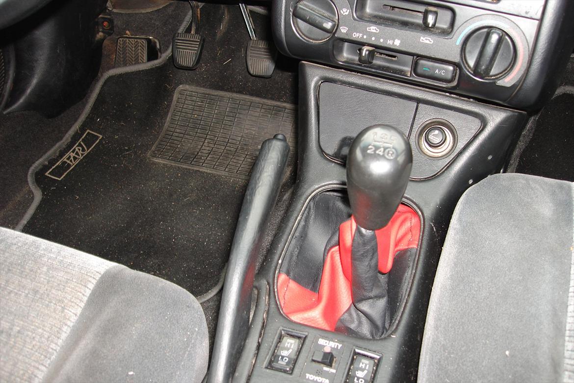 Toyota carina e 2,0 gli - solgt billede 5