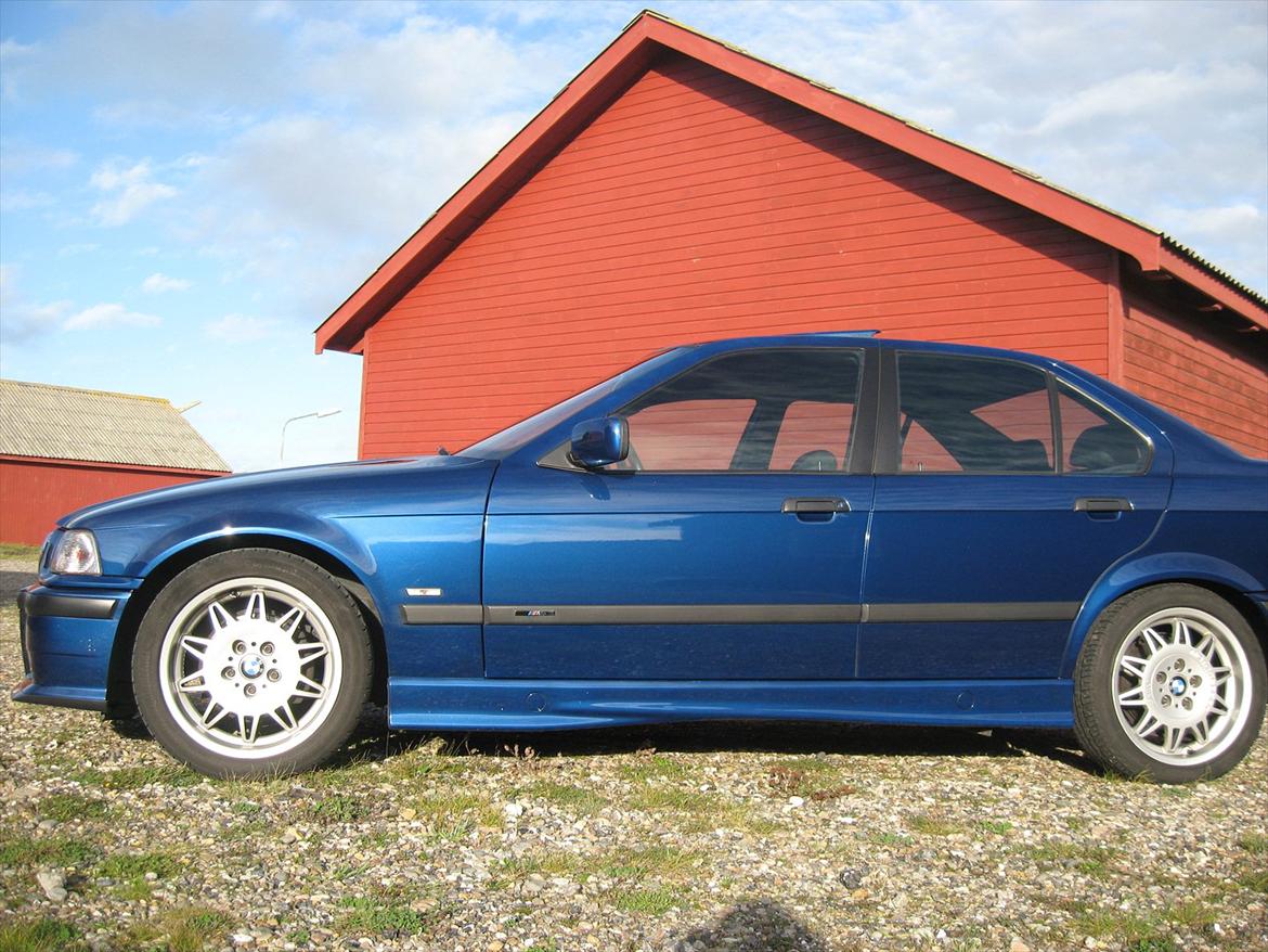 BMW E36 320i M-TECH billede 2