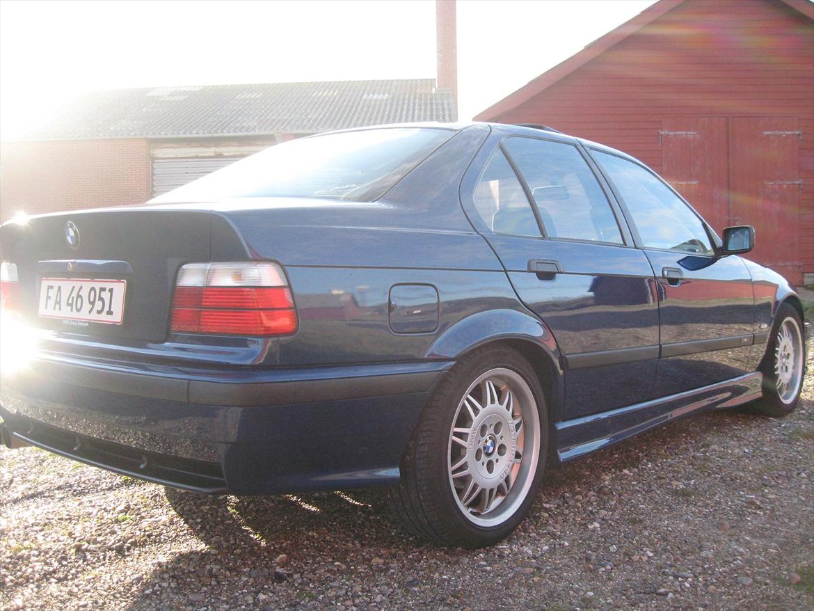 BMW E36 320i M-TECH billede 6