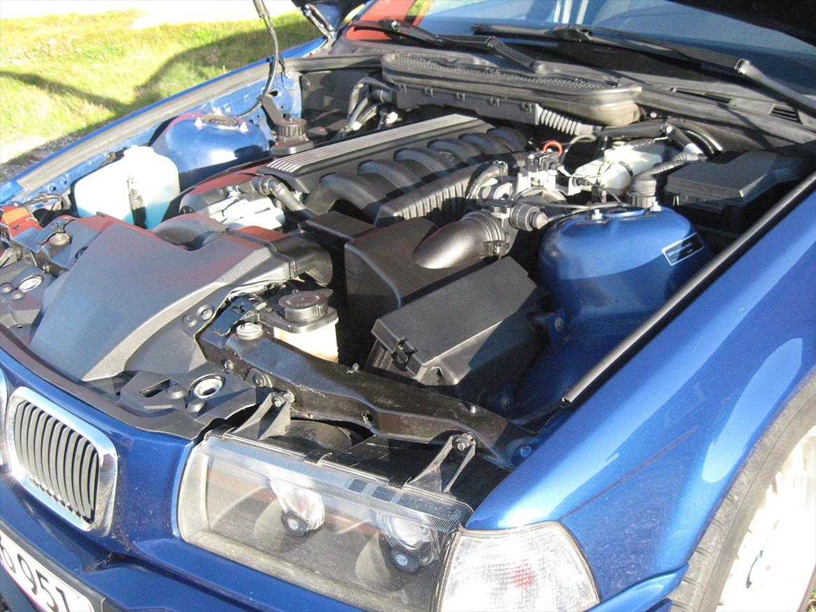 BMW E36 320i M-TECH billede 14