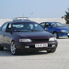Toyota .-. Carina E GLI Solgt .-.