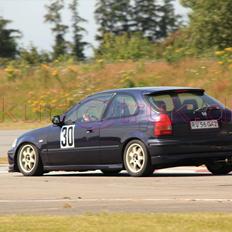 Honda Civic vti solgt