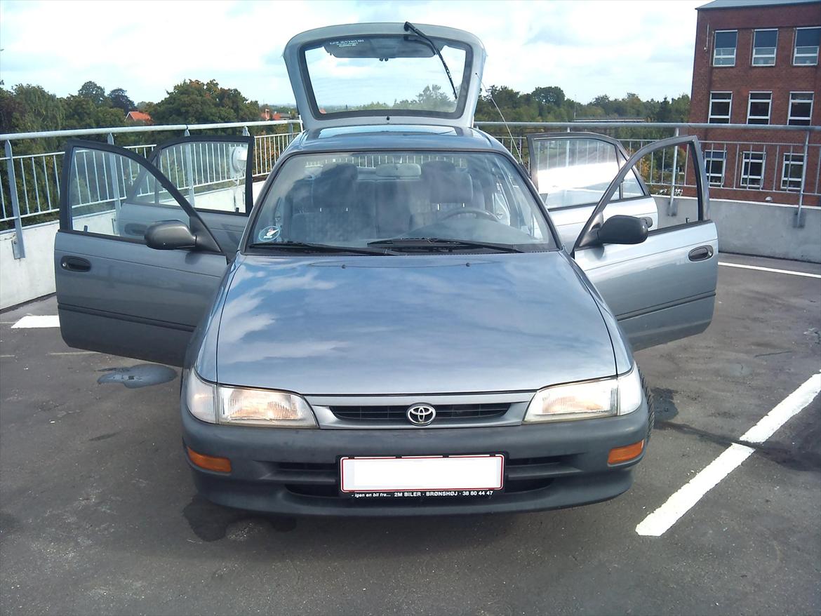 Toyota Corolla E10 1.3 Xli (Solgt) billede 7